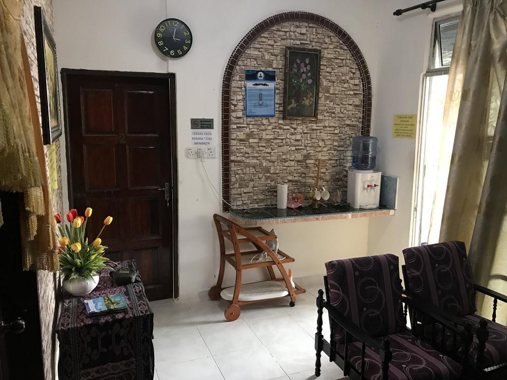 Roomstay Kuala Nerus Gated Parking Kuala Terengganu Bagian luar foto